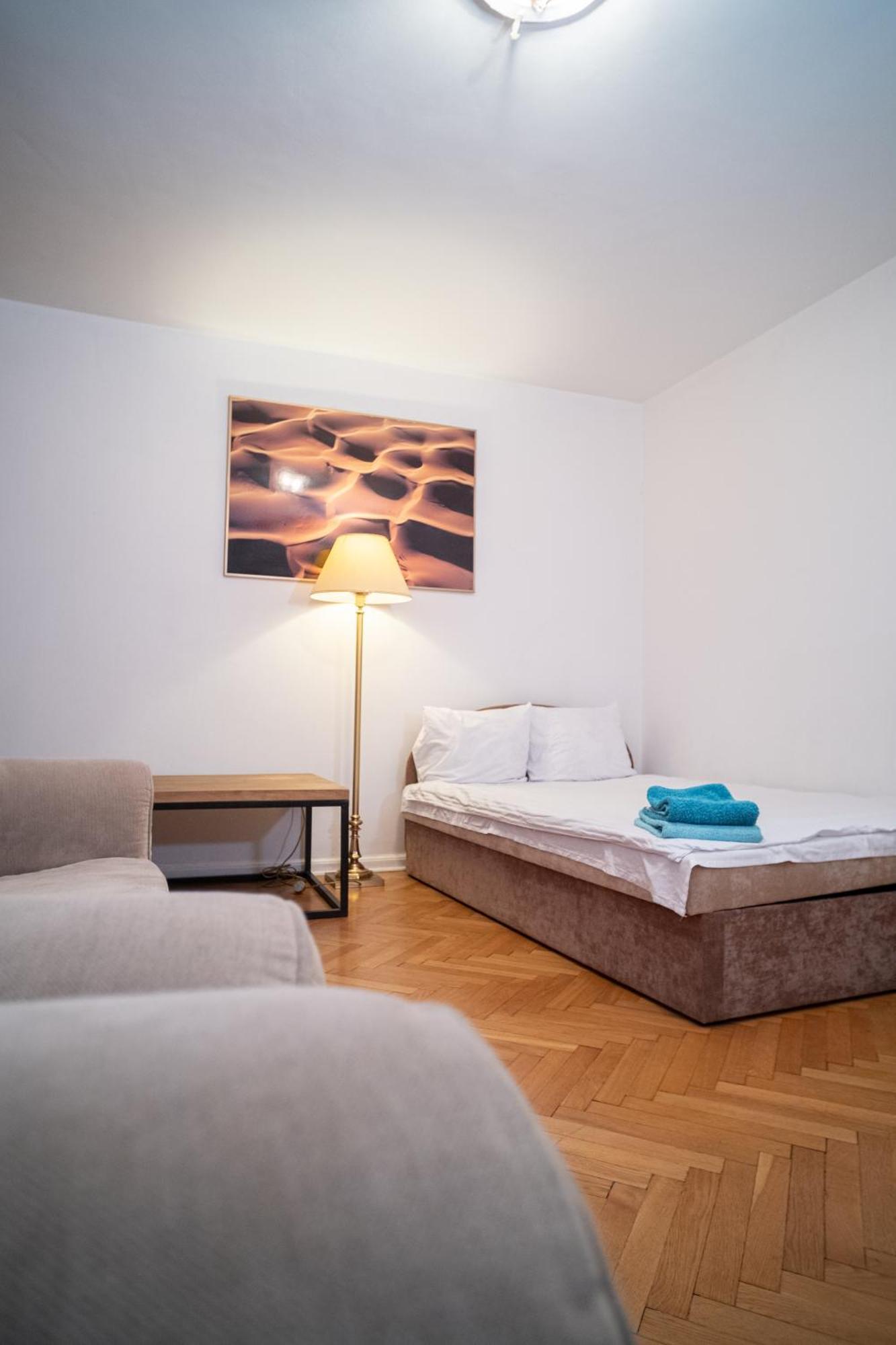 Apartrooms Near Old Town In Warsaw Dnf Done Invoice Exterior foto